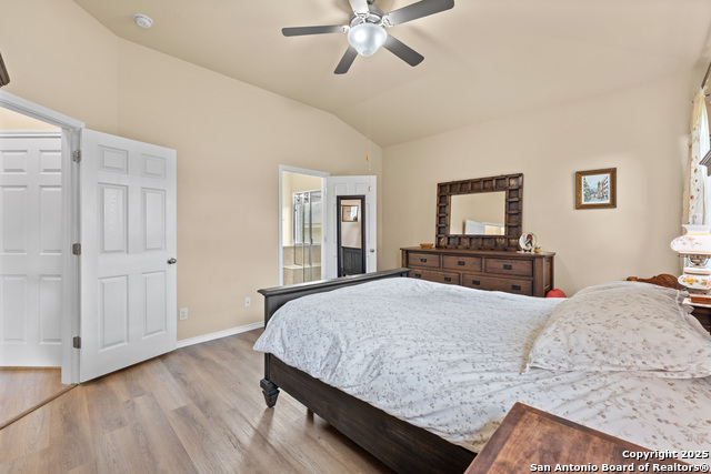 137 Enchanted View, Cibolo, Texas image 18