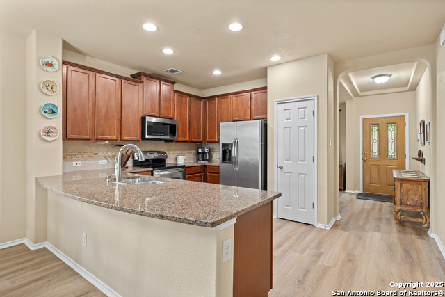 137 Enchanted View, Cibolo, Texas image 9
