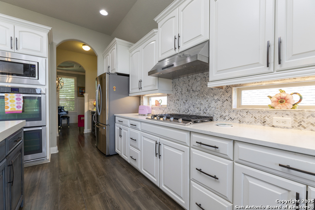 8918 Irving, Boerne, Texas image 15