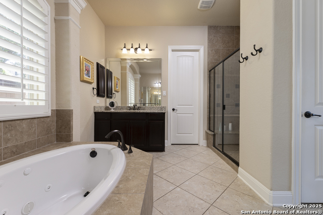 8918 Irving, Boerne, Texas image 22