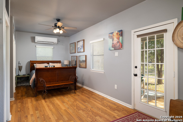 1060 Forest View Dr, Blanco, Texas image 10