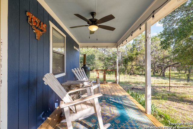 1060 Forest View Dr, Blanco, Texas image 15