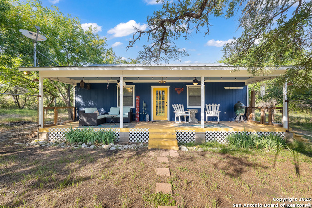 1060 Forest View Dr, Blanco, Texas image 4