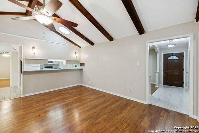 100 Lincoln, Schertz, Texas image 17