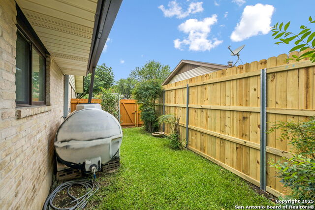 100 Lincoln, Schertz, Texas image 45