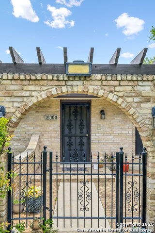100 Lincoln, Schertz, Texas image 7