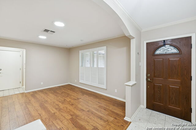 100 Lincoln, Schertz, Texas image 8