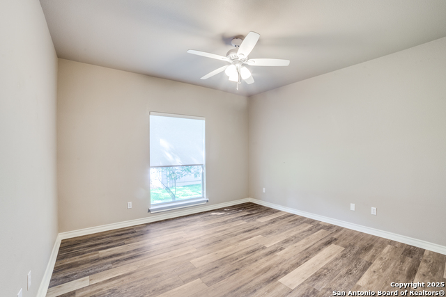 29435 Fairway Bluff, Boerne, Texas image 17