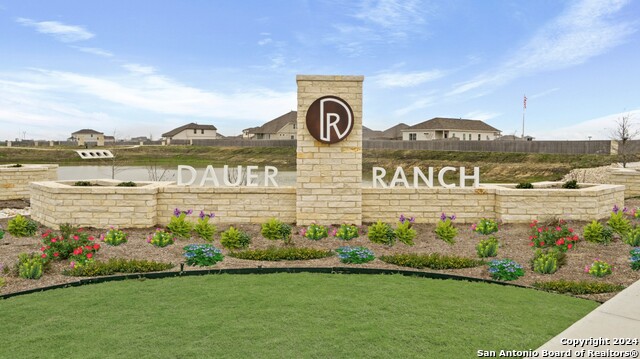 2039 Olivia Drive, New Braunfels, Texas image 36
