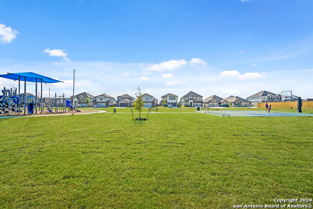 2039 Olivia Drive, New Braunfels, Texas image 38