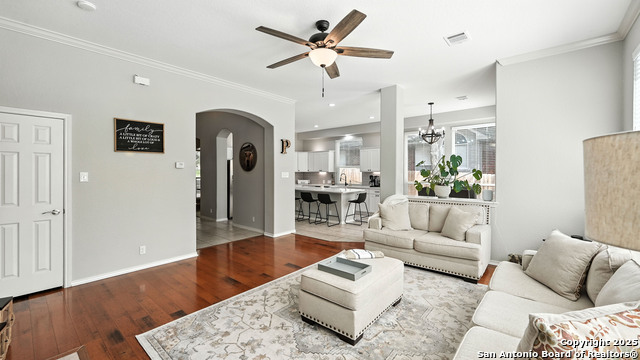2448 Woodbridge Way, Schertz, Texas image 17