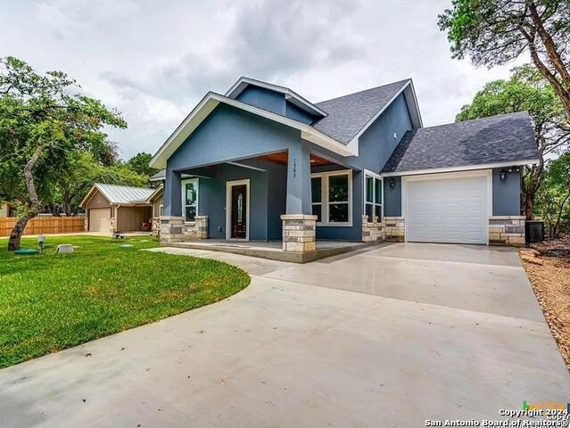 1583 Bonnyview Dr, Canyon Lake, Texas image 1