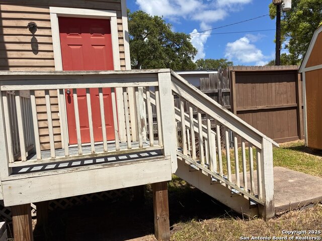 3121 Avenue N 1/2, Galveston, Texas image 19