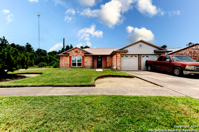 8403 S Meadow Bird Circle, Missouri City, Texas image 1