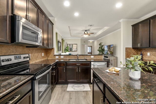 27320 Paraiso Manor, Boerne, Texas image 11