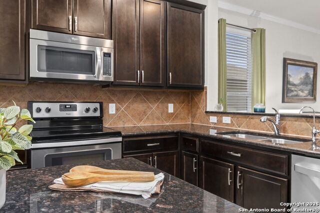 27320 Paraiso Manor, Boerne, Texas image 14