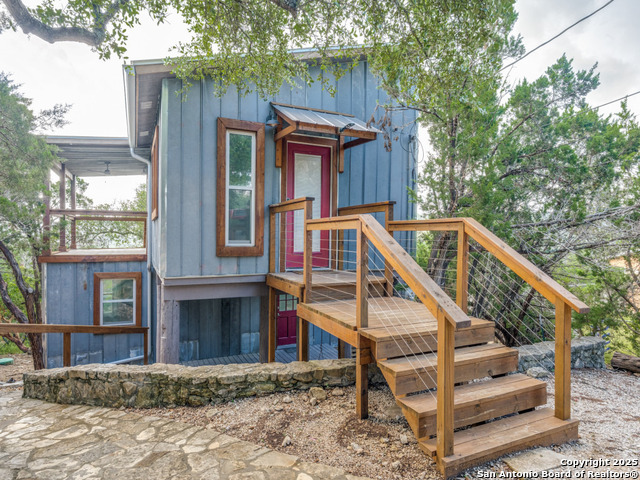 238 Ledgeview, Canyon Lake, Texas image 1