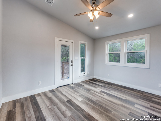238 Ledgeview, Canyon Lake, Texas image 3