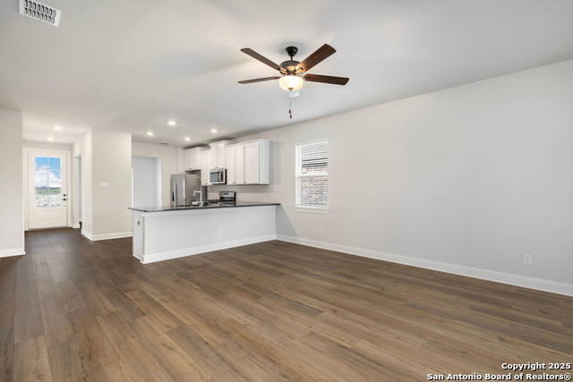 9418 Nubuck Branch, Converse, Texas image 6