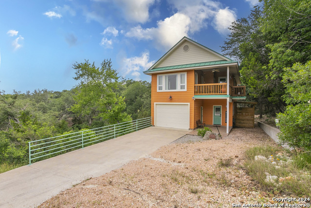 1024 Summit Blf, Canyon Lake, Texas image 20