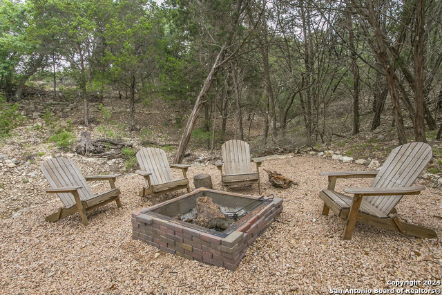 1024 Summit Blf, Canyon Lake, Texas image 25