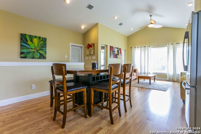 1024 Summit Blf, Canyon Lake, Texas image 8