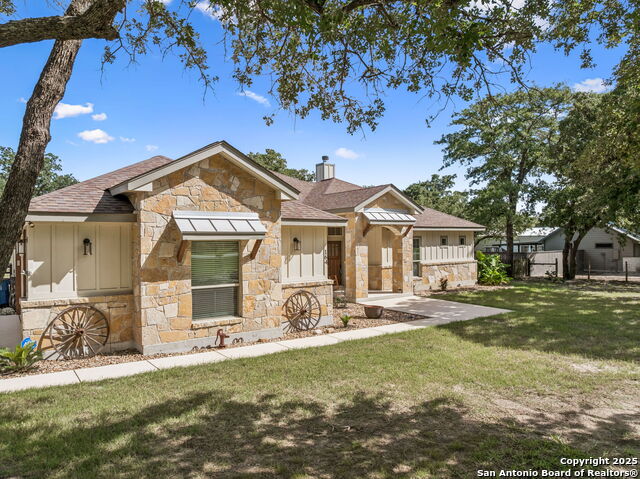 164 Sendera, La Vernia, Texas image 1