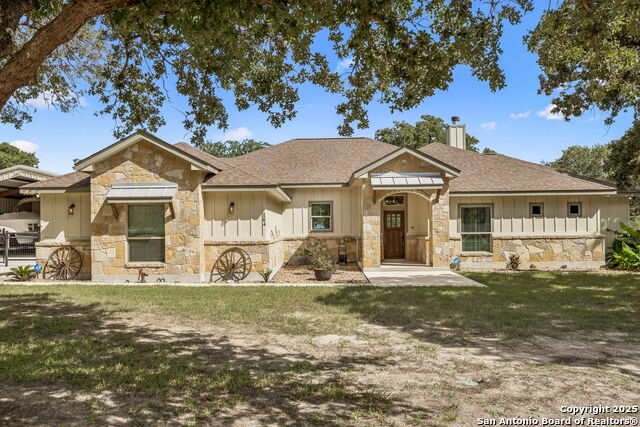 164 Sendera, La Vernia, Texas image 7