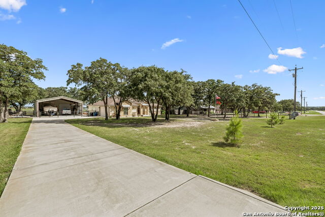 164 Sendera, La Vernia, Texas image 8