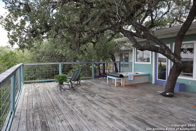 224 Paradise, Lakehills, Texas image 25