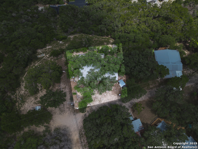 224 Paradise, Lakehills, Texas image 32