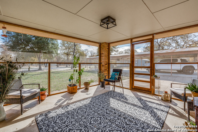 255 Blackjack, La Vernia, Texas image 11