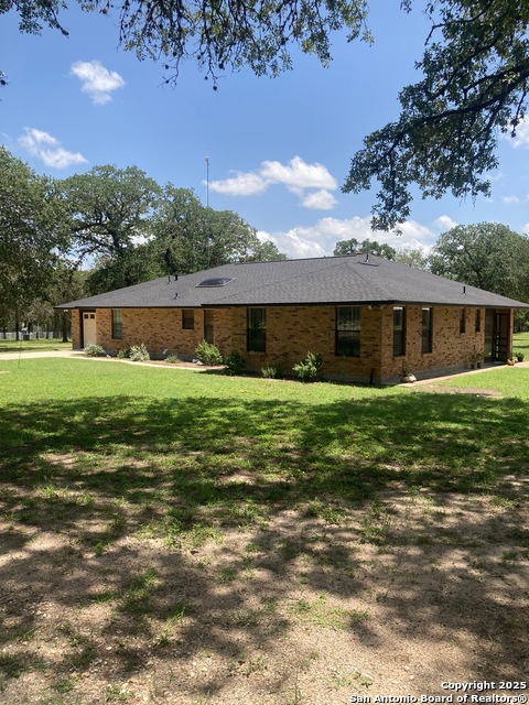 255 Blackjack, La Vernia, Texas image 2