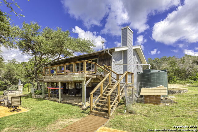 314 Sunset, Lakehills, Texas image 1