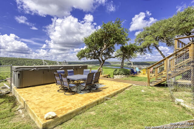 314 Sunset, Lakehills, Texas image 21