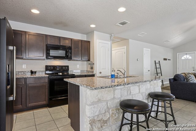 2942 Contour, Spring Branch, Texas image 13
