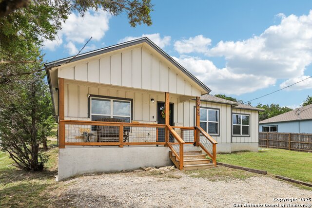 2942 Contour, Spring Branch, Texas image 2