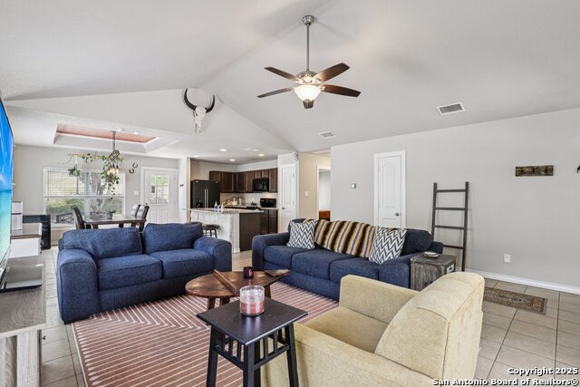 2942 Contour, Spring Branch, Texas image 4