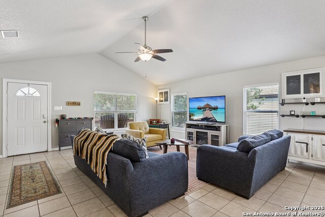 2942 Contour, Spring Branch, Texas image 5