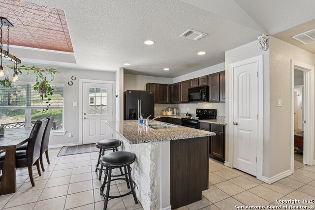 2942 Contour, Spring Branch, Texas image 9