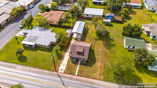 205 E Westmeyer, Poth, Texas image 2