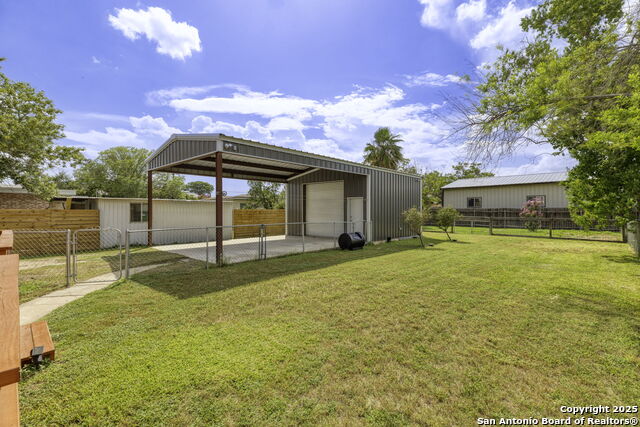 205 E Westmeyer, Poth, Texas image 27