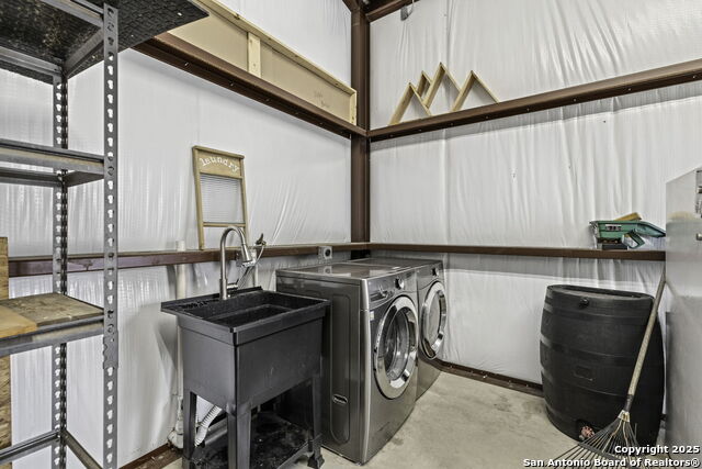 205 E Westmeyer, Poth, Texas image 30