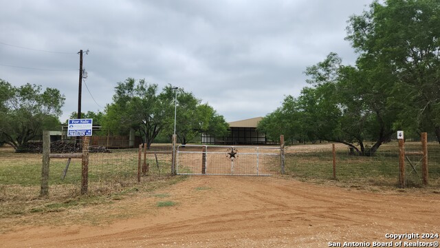 1848 County Road 2557 Unit #4, Moore, Texas image 2