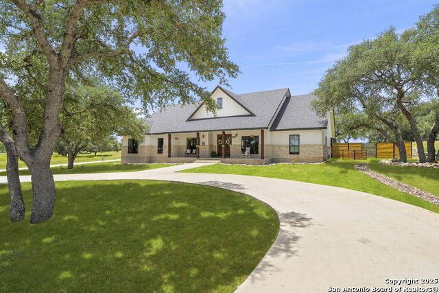 3260 Palomino Springs, Bandera, Texas image 2
