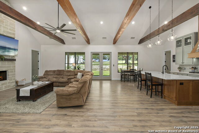 3260 Palomino Springs, Bandera, Texas image 4