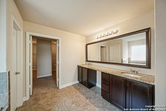 5133 Timber Spgs, Schertz, Texas image 19