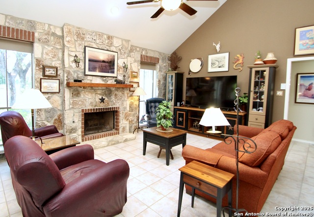 10020 Autumn Wood, Spring Branch, Texas image 8