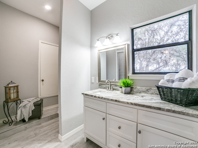 2580 Goat Hill, Lakehills, Texas image 23