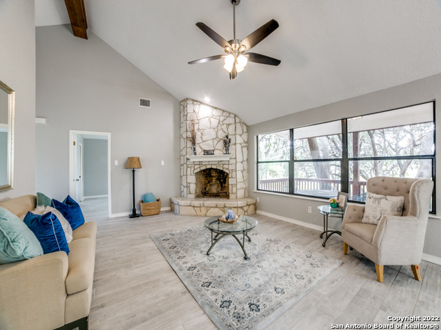 2580 Goat Hill, Lakehills, Texas image 6
